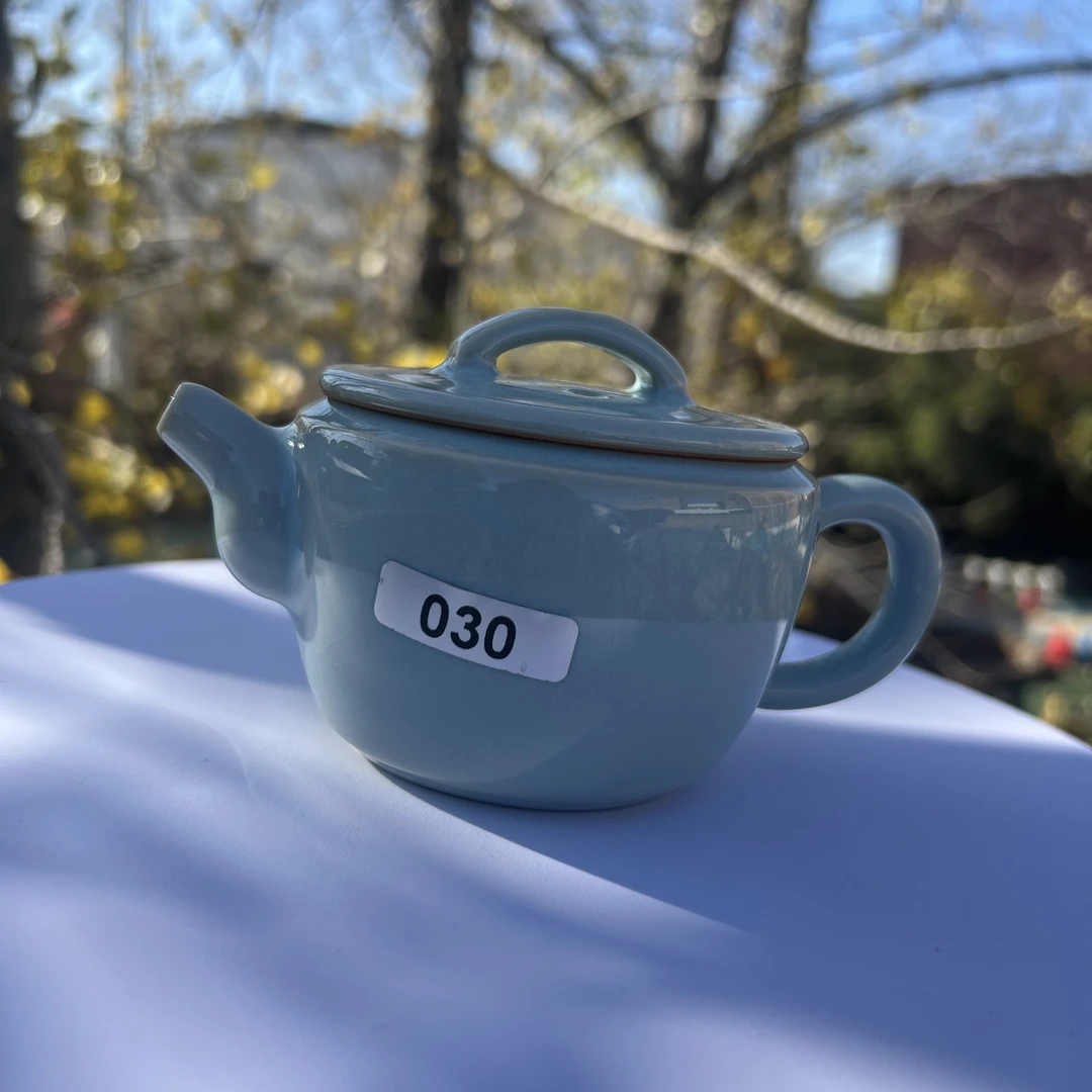 微多力•瓷空间   天青色汉瓦壶无礼盒