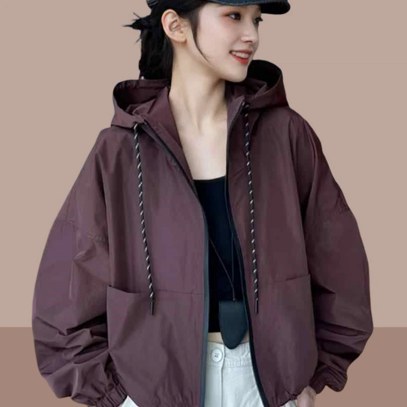 又酷又飒的外套女装秋季新款抽绳连帽冲锋衣小个子复古百搭短上衣