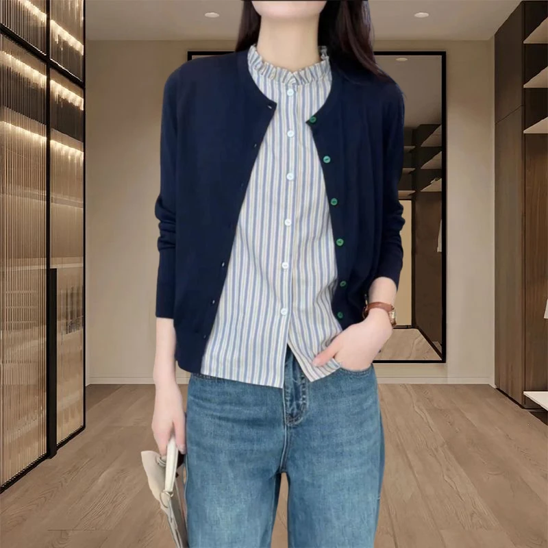 2025春秋季新款女士盐系轻熟两件套条纹无袖背心衬衫圆领针织罩衫