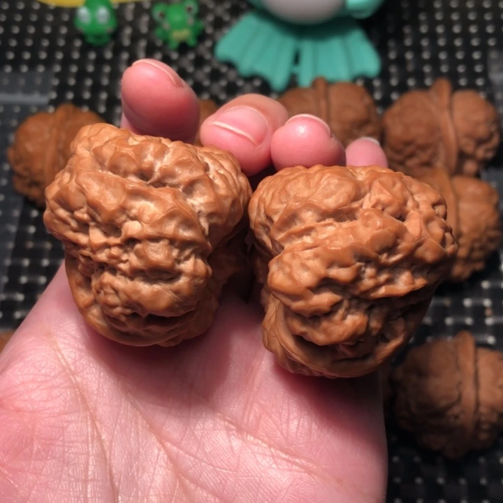 文玩核桃把件蛤蟆