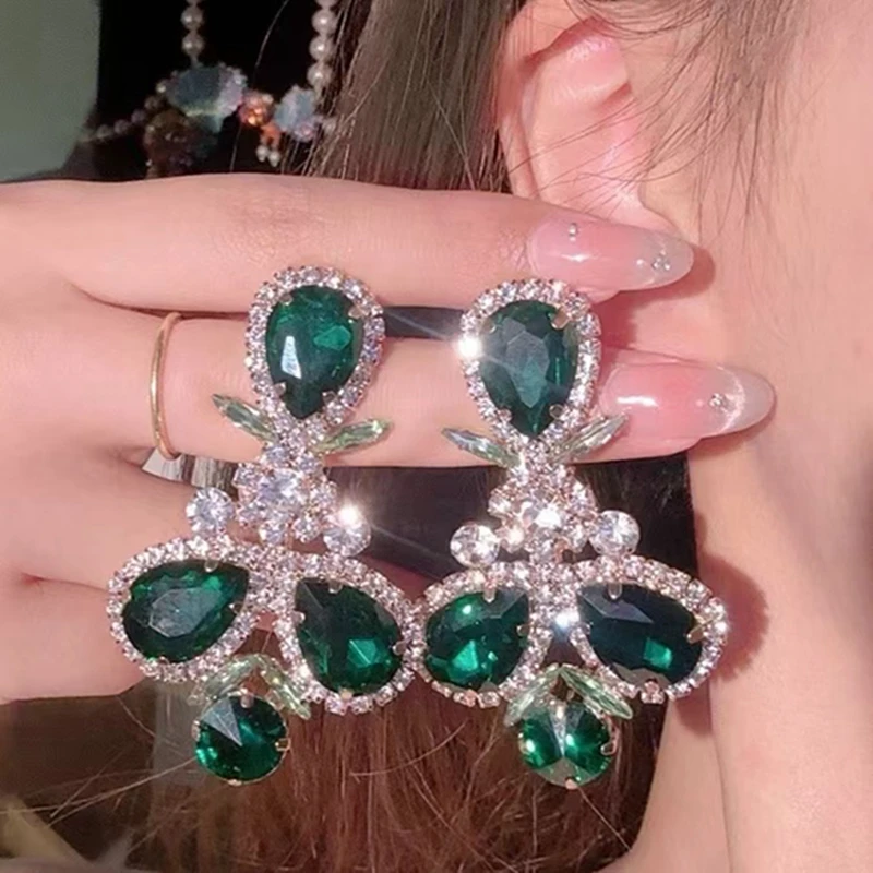 铜合金合成锆石婚庆饰品 欧美风夸张镶钻07超闪爪链宴会走秀饰品