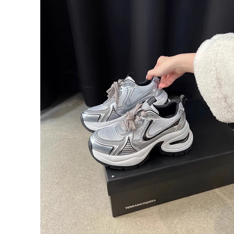 赵露思同款厚底老爹鞋2024春季新款网面内增高时尚运动小个子女鞋