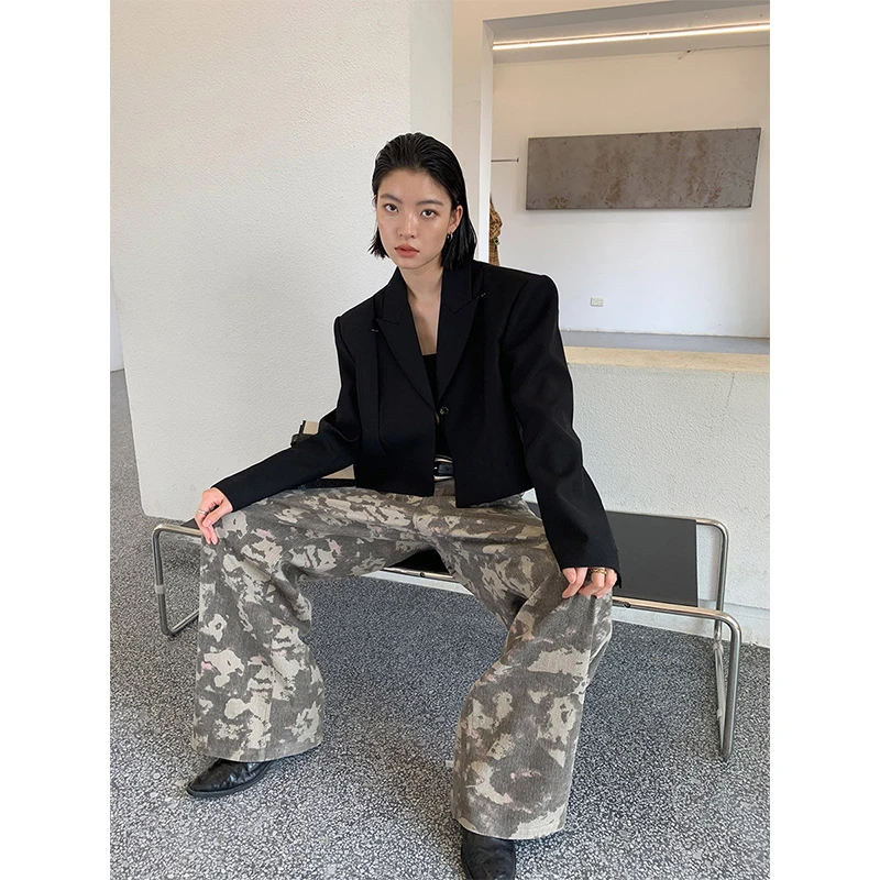 洛边基础好穿原创设计师款百搭上身外套短款初秋新款小众西装服女