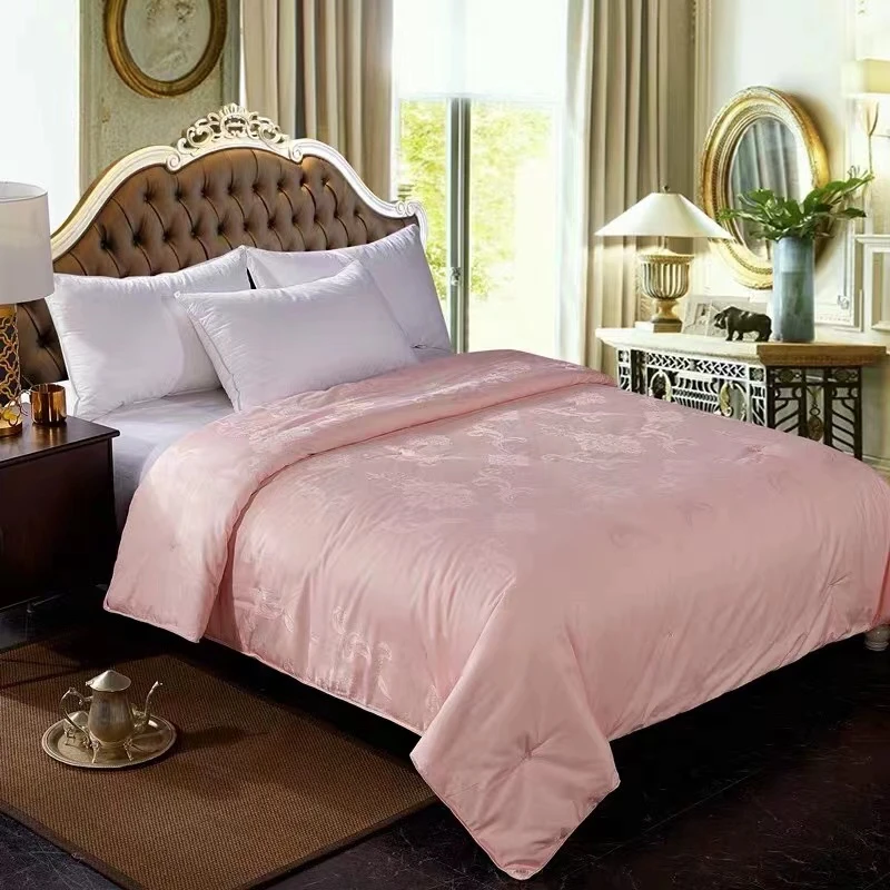 2712文艺清新印花舒适蚕丝被