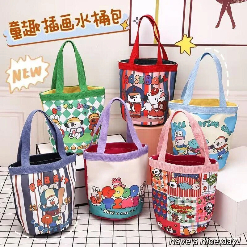 可爱插画兔年水桶型手提包韩风少女心妈咪包便当袋上班小拎包加厚