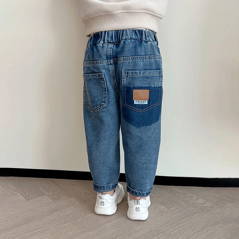 儿童春装裤子男童宽松牛仔裤2025新款春秋宝宝休闲裤男孩洋气裤子
