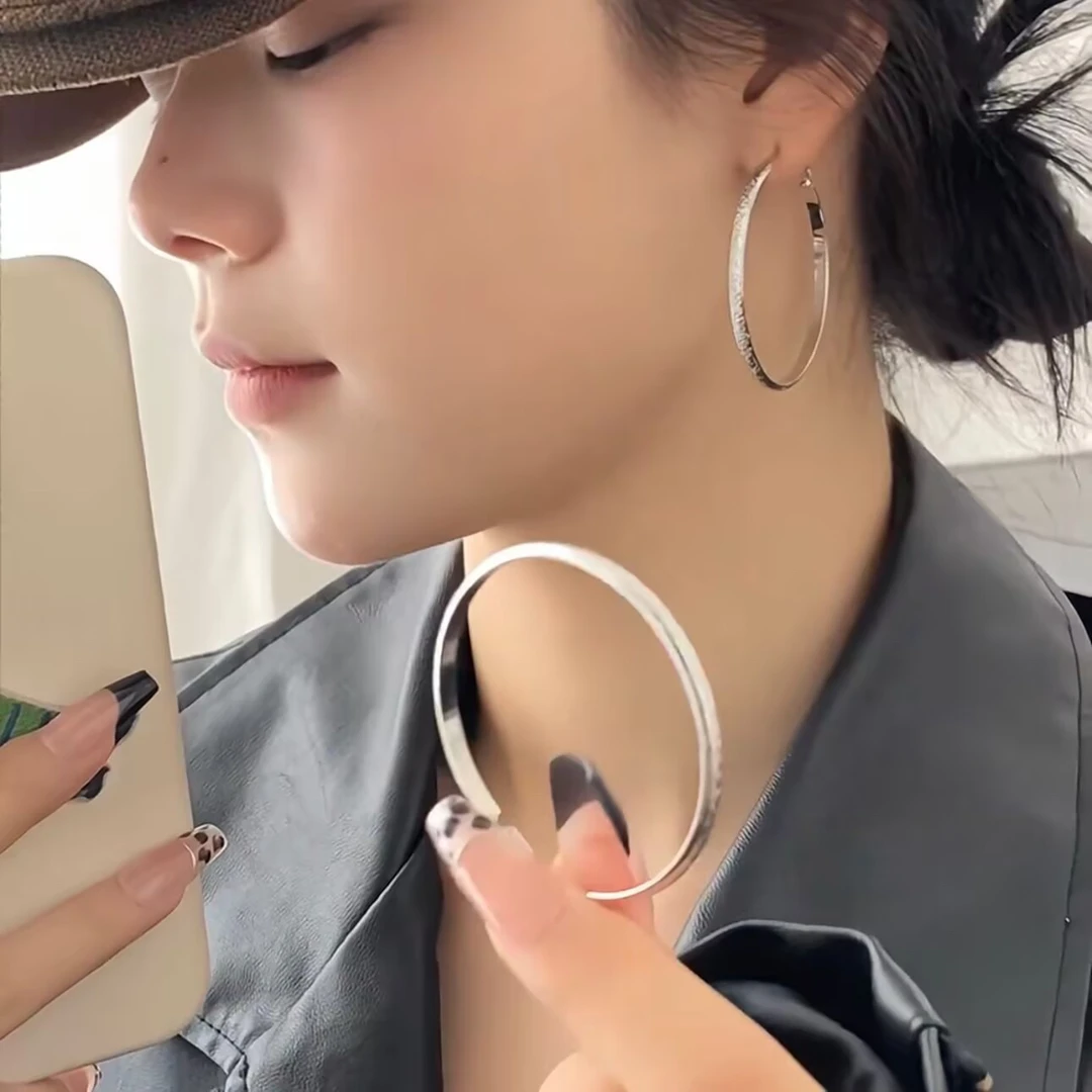 铜合金耳饰 冷淡风银色大耳圈爆款小众设计独特耳环