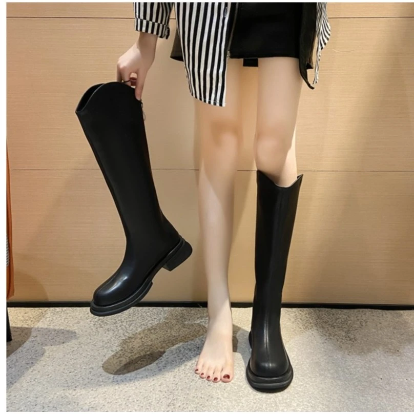 【暖阳推荐】加绒2285长筒靴女秋冬新款黑色高筒马丁V口长靴女靴