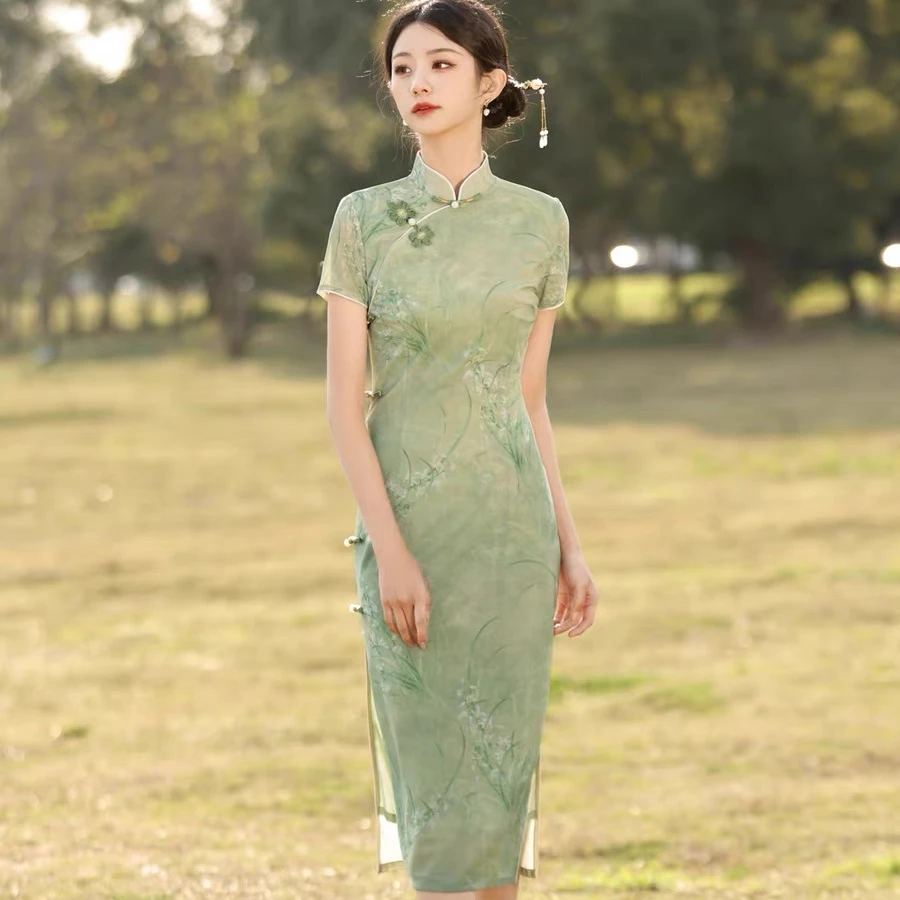 匠心设计绿色新中式国风改良旗袍收腰包臀手工一针一线缠丝连衣裙