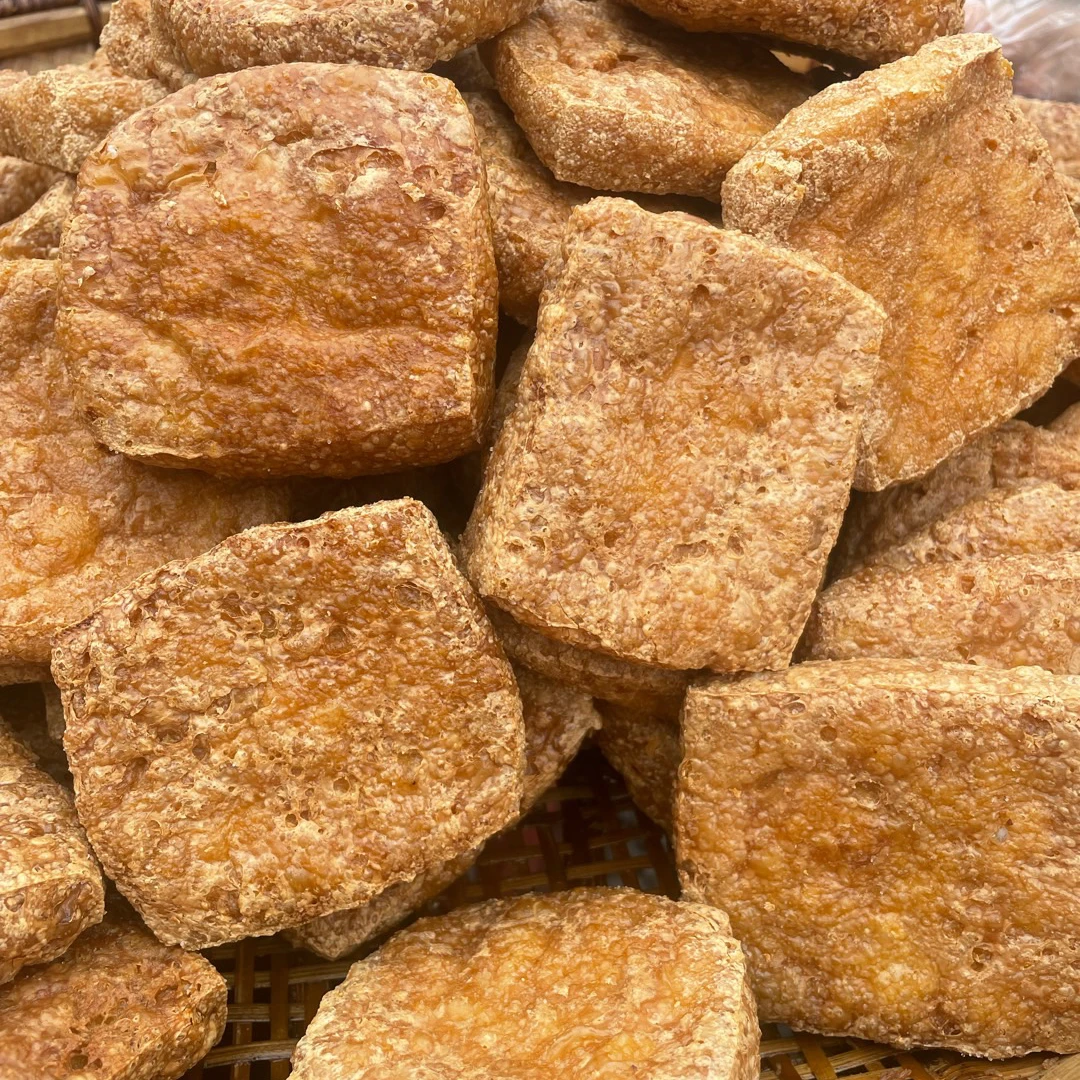 湖南邵阳隆回农村乡里柴火香油豆腐纯菜籽油炸豆腐油泡豆腐