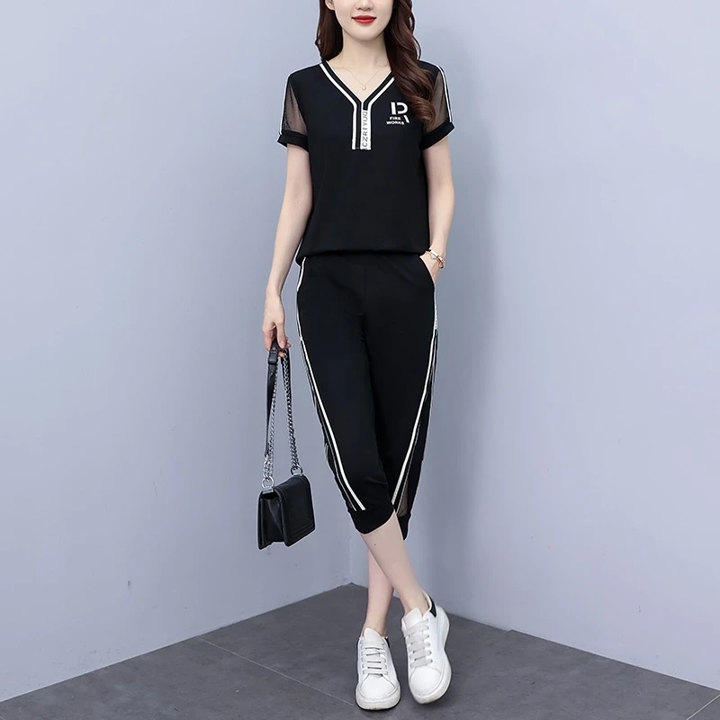 6851休闲运动套装2024夏新款胖时尚减龄显瘦v领上衣七分裤两件