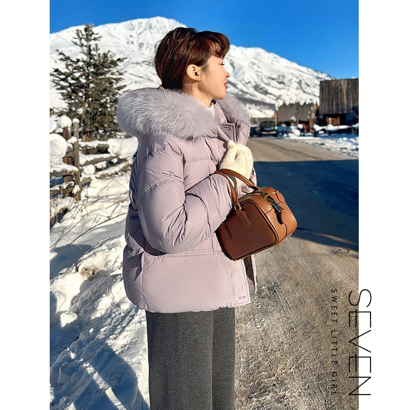 ③七七146小个子冬季保暖狐狸毛领时尚洋气90白鸭绒羽绒服女小美说