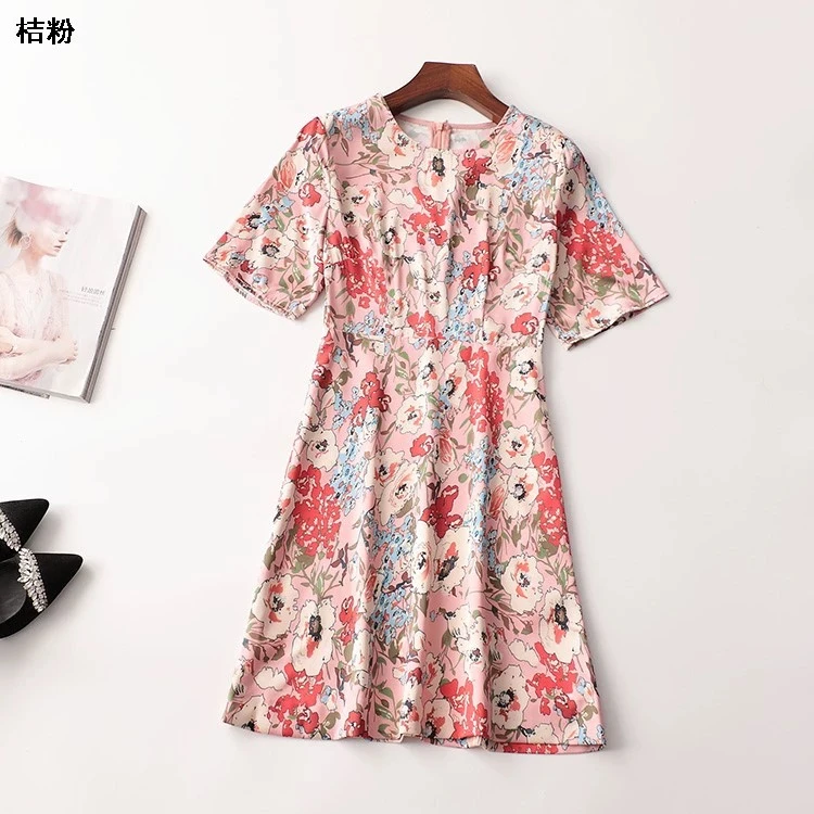 气质款大花连衣裙2024新款收腰遮肉显瘦艳丽大花时尚减龄连衣裙