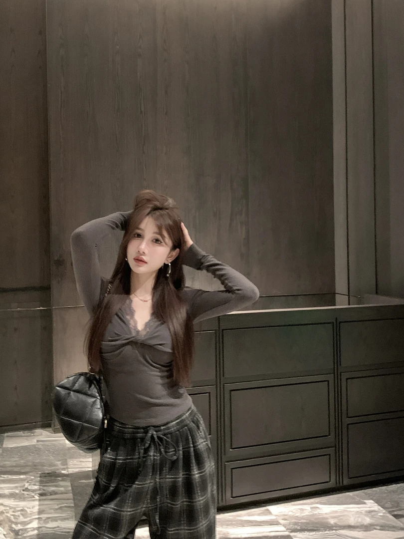 勿【北国雪夜】设计感拼接蕾丝纽结T恤时尚性感百搭长袖上衣81503