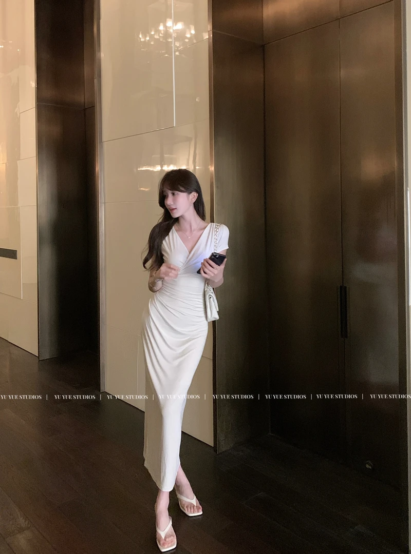 【流星舞会】复古轻熟风交叉V领短袖连衣裙女法式优雅皱褶长裙80875