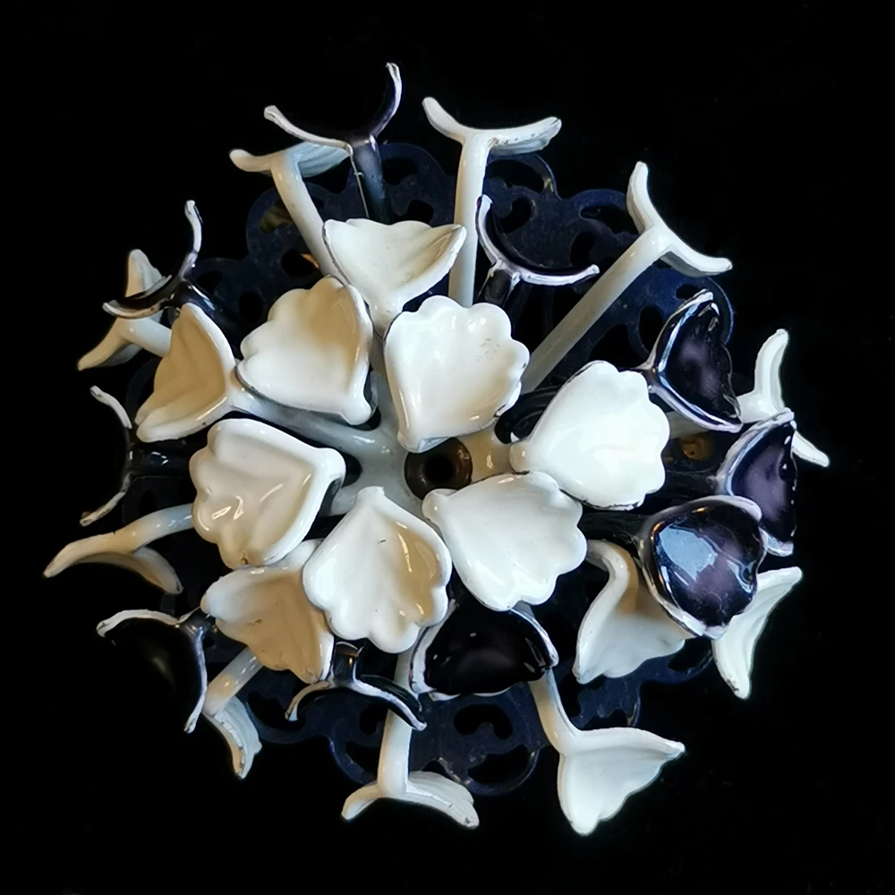 珐琅花枝胸针[1408251-015]