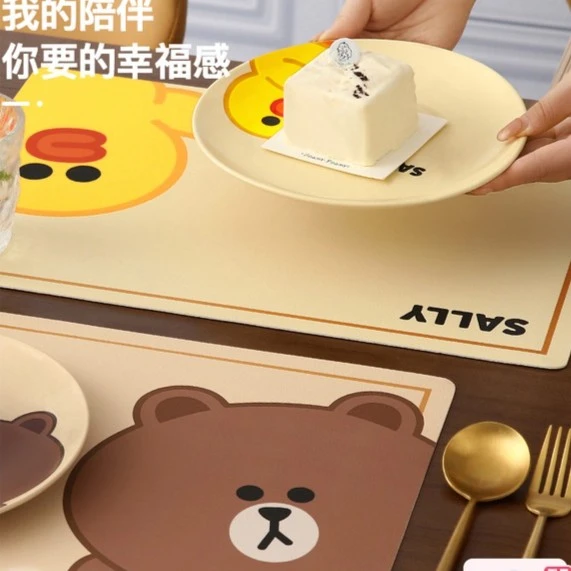 布朗熊卡通餐桌垫小学生隔热垫防水防油大号儿童餐垫布家用