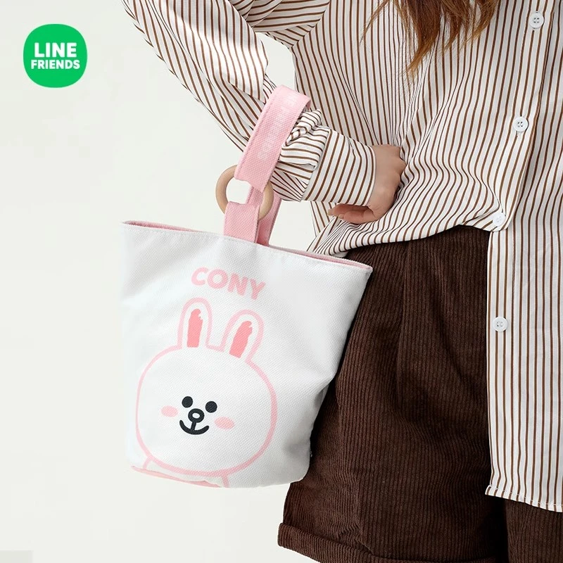 LINE FRIENDS新款单肩水桶包原创休闲手提包小众礼物女通勤帆布包