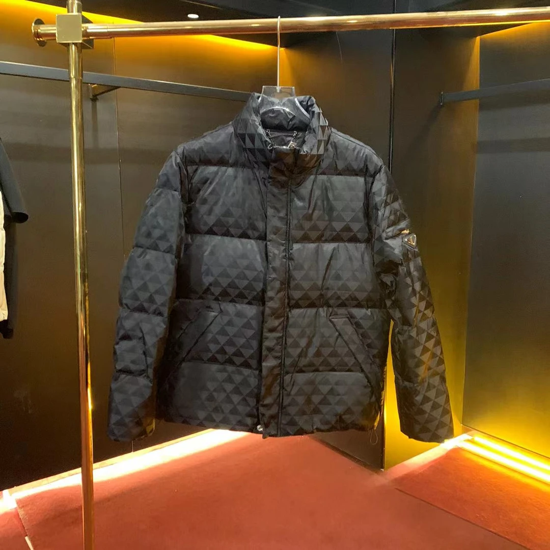 31617男士潮牌暗花休闲立领黑色衣服