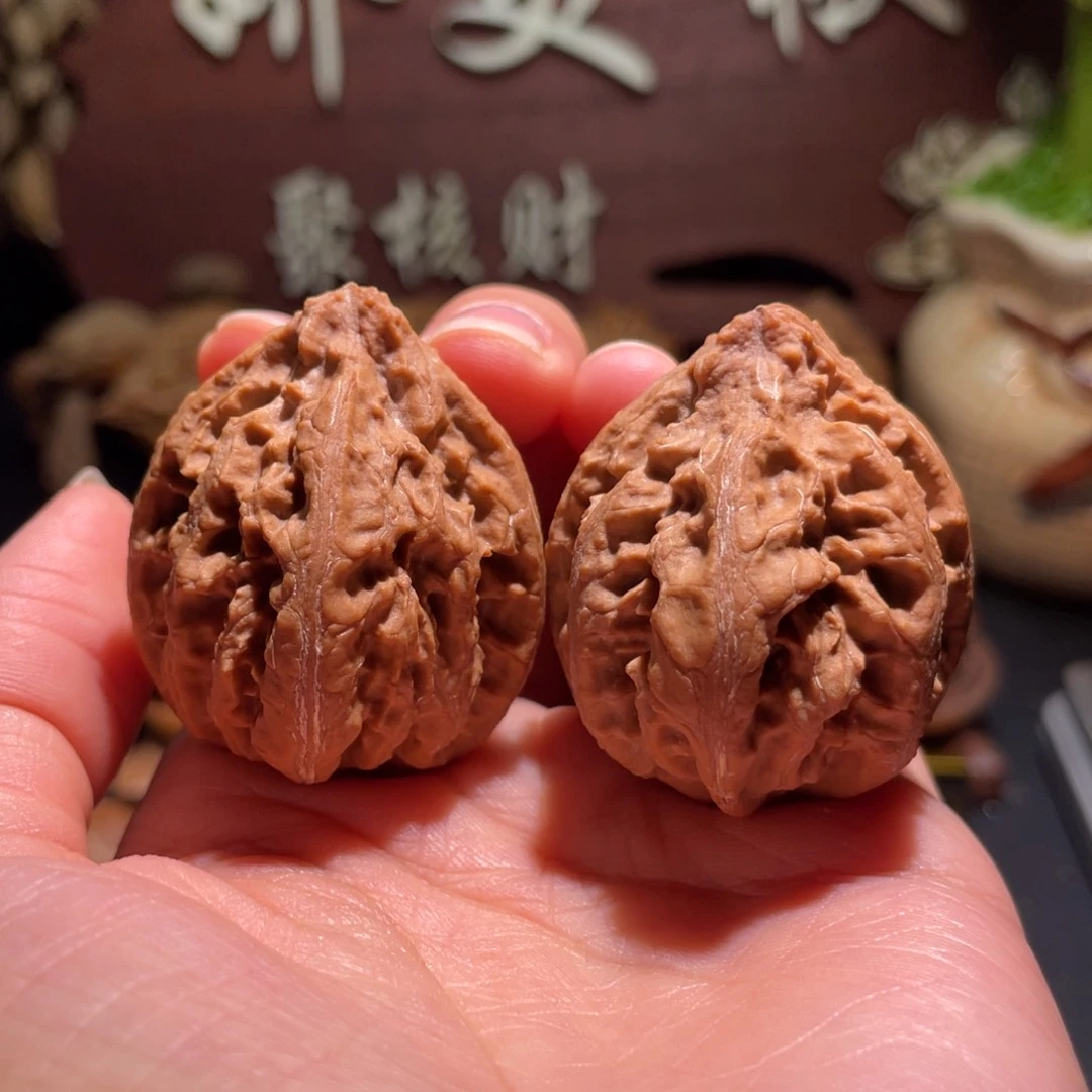 文玩核桃吊坠霸王蛋