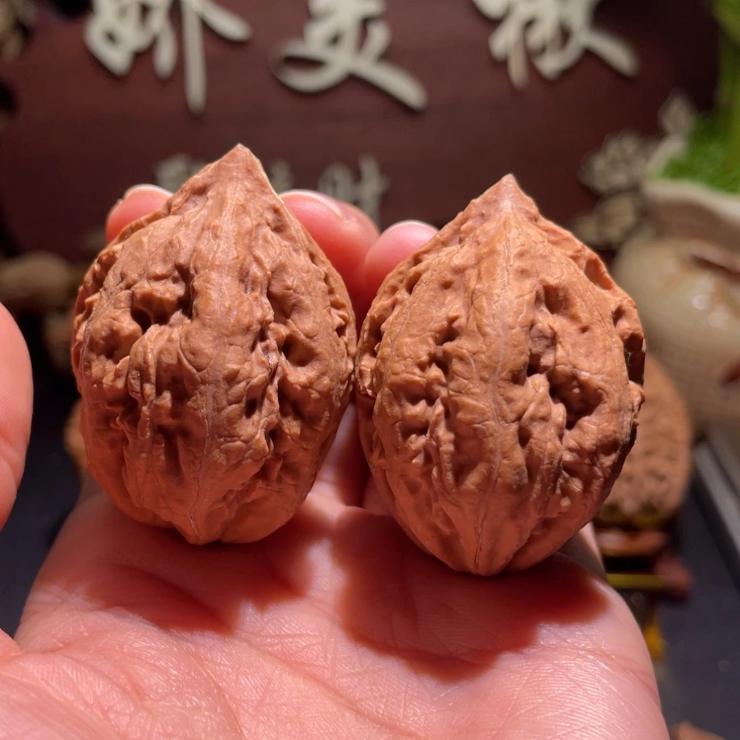 文玩核桃吊坠胖头鱼
