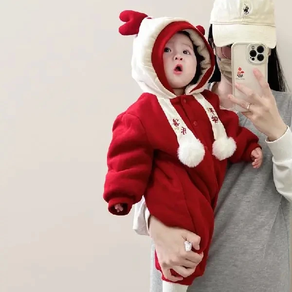 婴儿冬装超萌加绒连体衣加厚保暖拜年服宝宝周岁爬服可爱连帽棉服