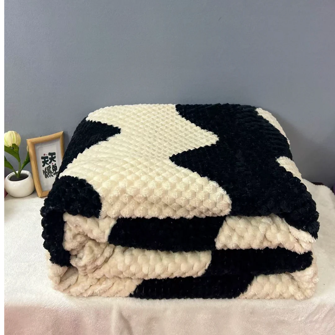 【冬季新款】200x230豆豆绒菠萝格雕花水波纹盖毯毛毯加厚速热.双面