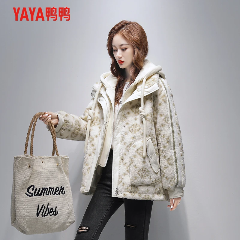 YAYA/鸭鸭2023新款假两件冬季潮流时尚印花休闲加厚外套