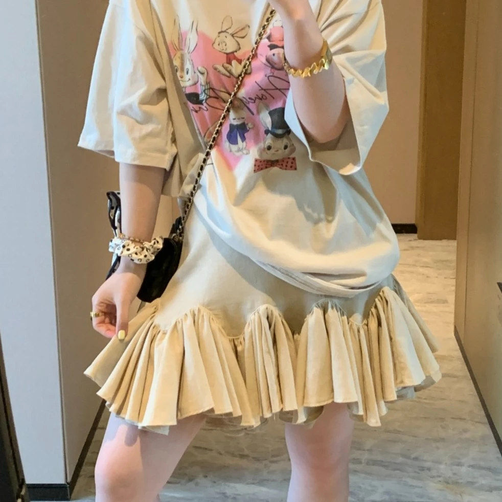 韩版杏色显瘦百搭半身裙短裙大裙摆蓬蓬裙鱼尾花苞不规则百褶裙