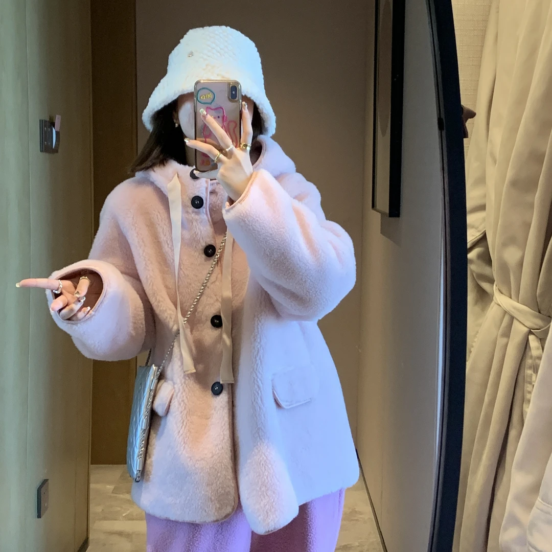 连帽皮毛一体粉嫩甜美减龄外套韩版毛绒休闲时尚宽松上衣女外套