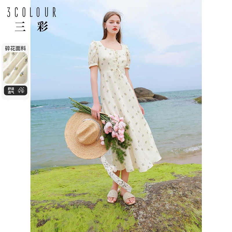 三彩2024夏季新款小清新碎花裙印花连衣裙方领高腰长裙度假