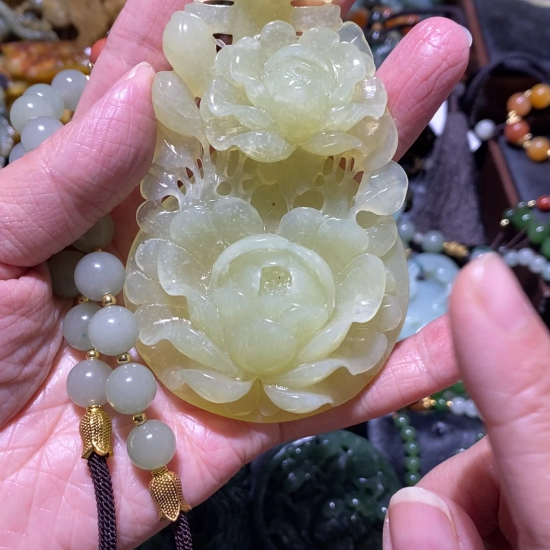 岫玉岫玉吊坠未镶嵌