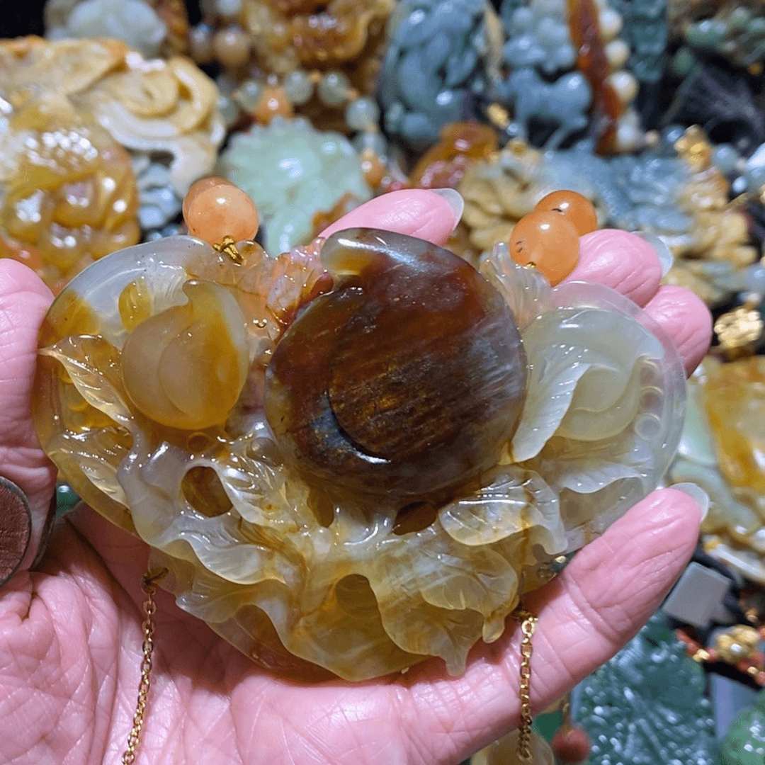 【闪购商品】蛇纹石玉颈饰未镶嵌