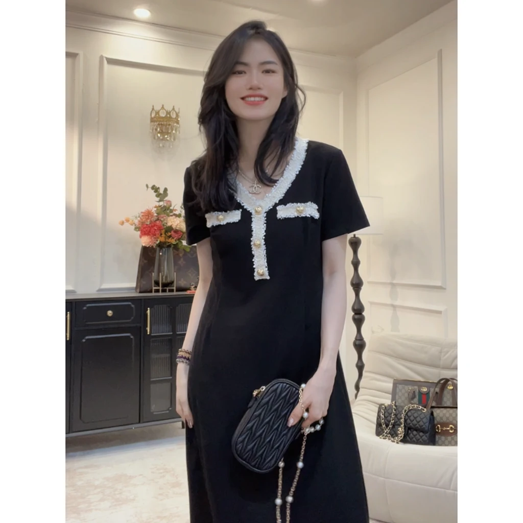 【显瘦天菜】短款/长款 单穿内搭都可以~气质小黑裙V领收腰百搭裙dd