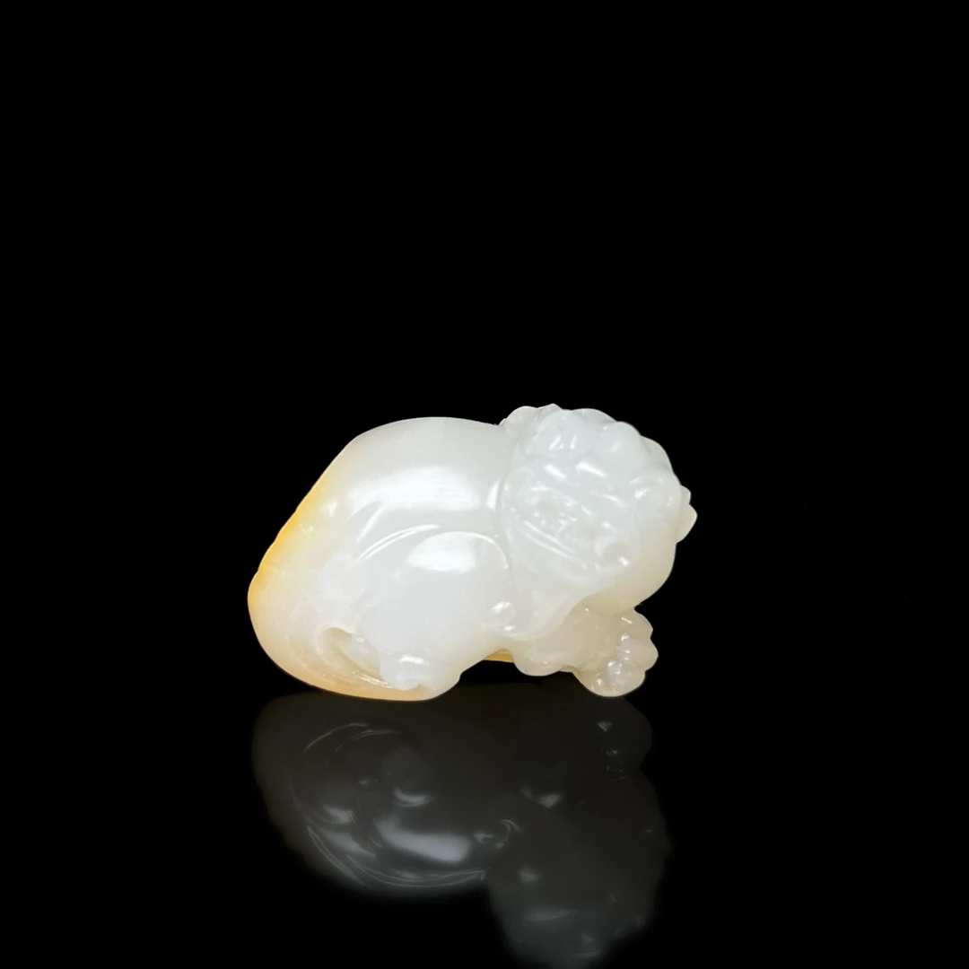 【黄皮貔貅】新疆和田玉 苏工雕刻 熟糯细腻 重9.5克 24*16.3*17.7