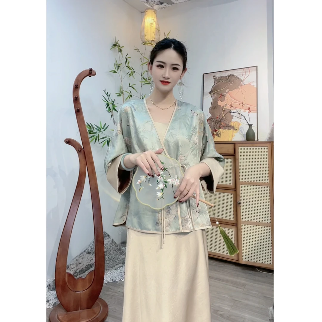 代佳莉春秋季新款显瘦气质时尚休闲新中式百搭上衣-M（3433+7097）