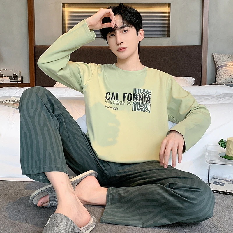 纯棉男生秋季长袖长裤各式各样家居服套装