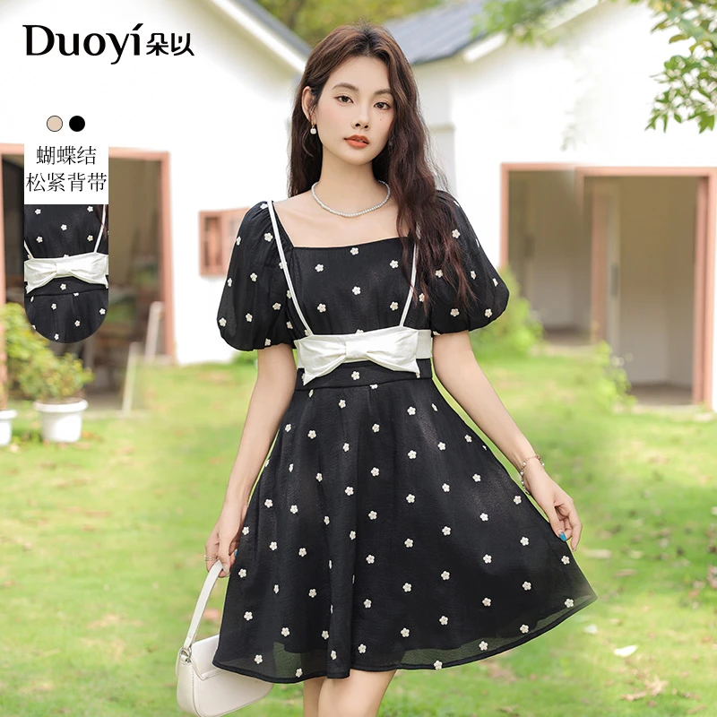 朵以2024夏季新款法式甜美花朵绣花方领蝴蝶结小黑裙38DX830096