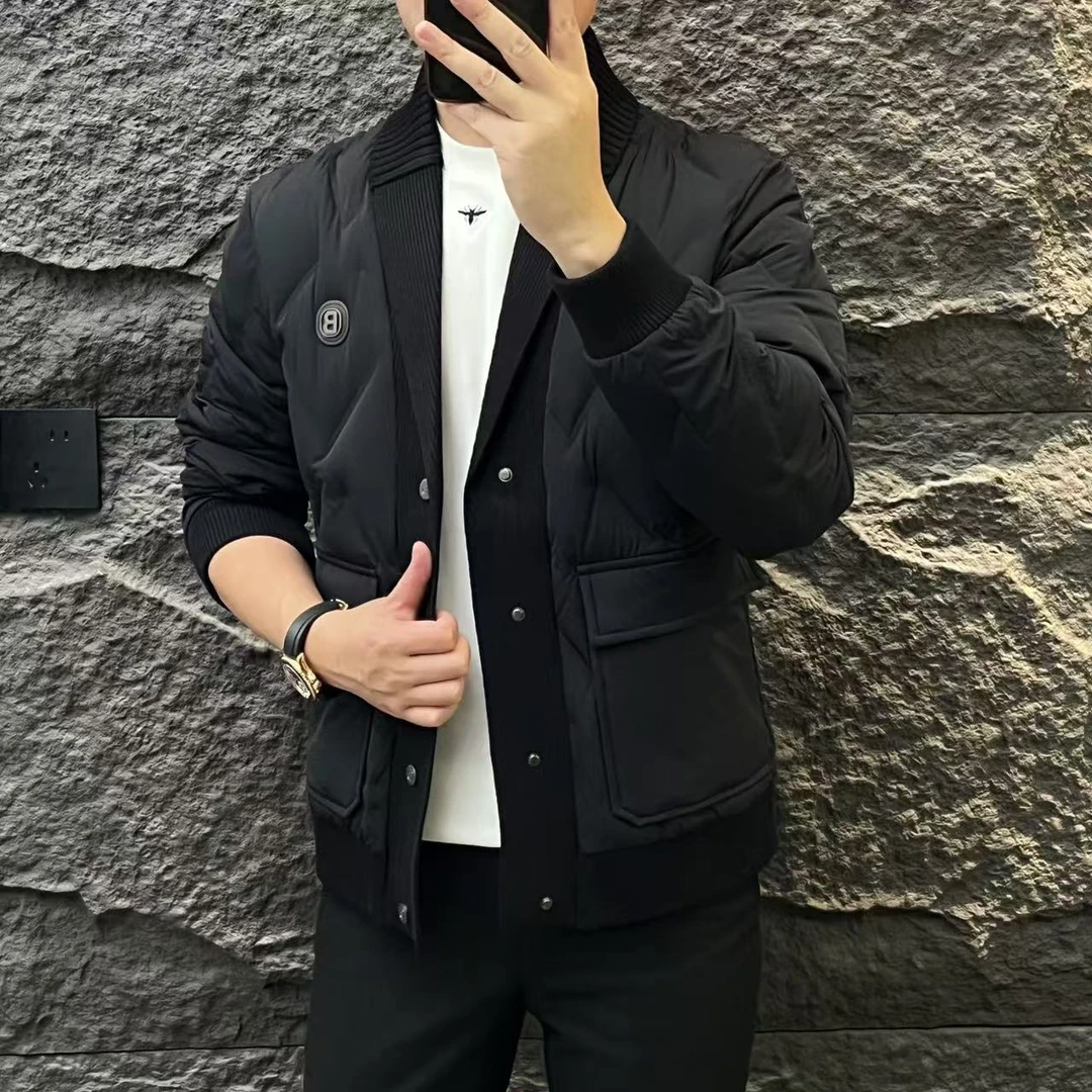 新款高端男士潮流百搭个性胸标休闲青果领羽绒服