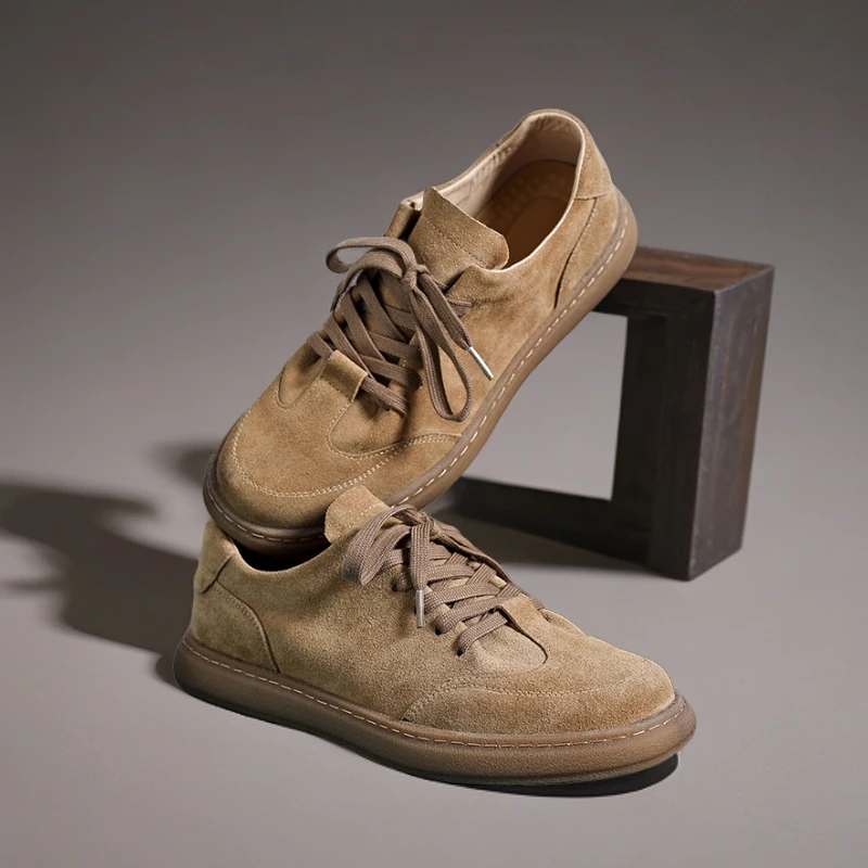 2025夏季新款休闲皮鞋复古翻毛皮运动软底德训鞋百搭透气板鞋男款