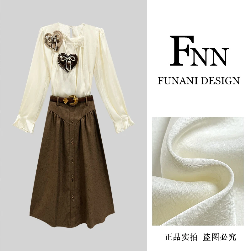 芙娜妮新中式衬衫刺绣荷叶边扣式衬衫长袖秋季衬衫上衣F2431287A