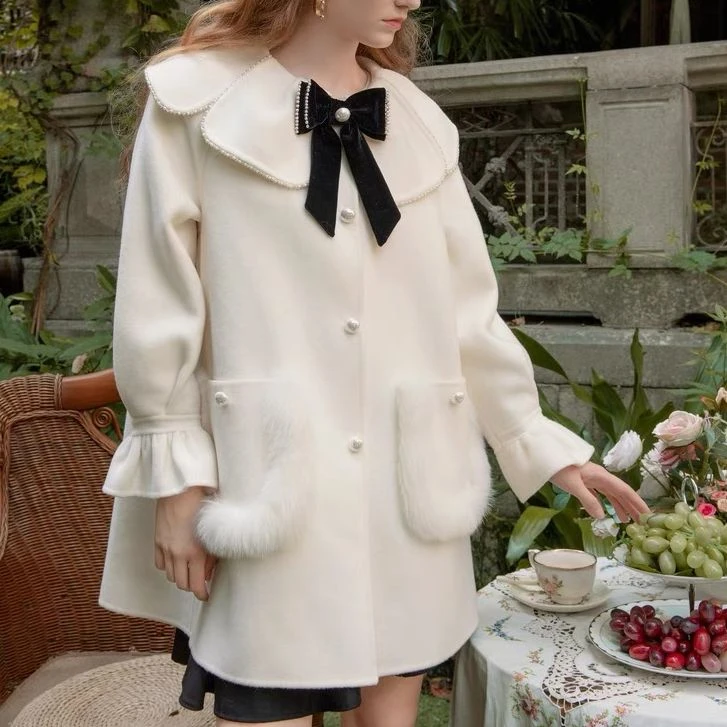 甜美钉珠娃娃领毛呢大衣女2023秋冬新款蝴蝶结绵羊毛名媛千金外套
