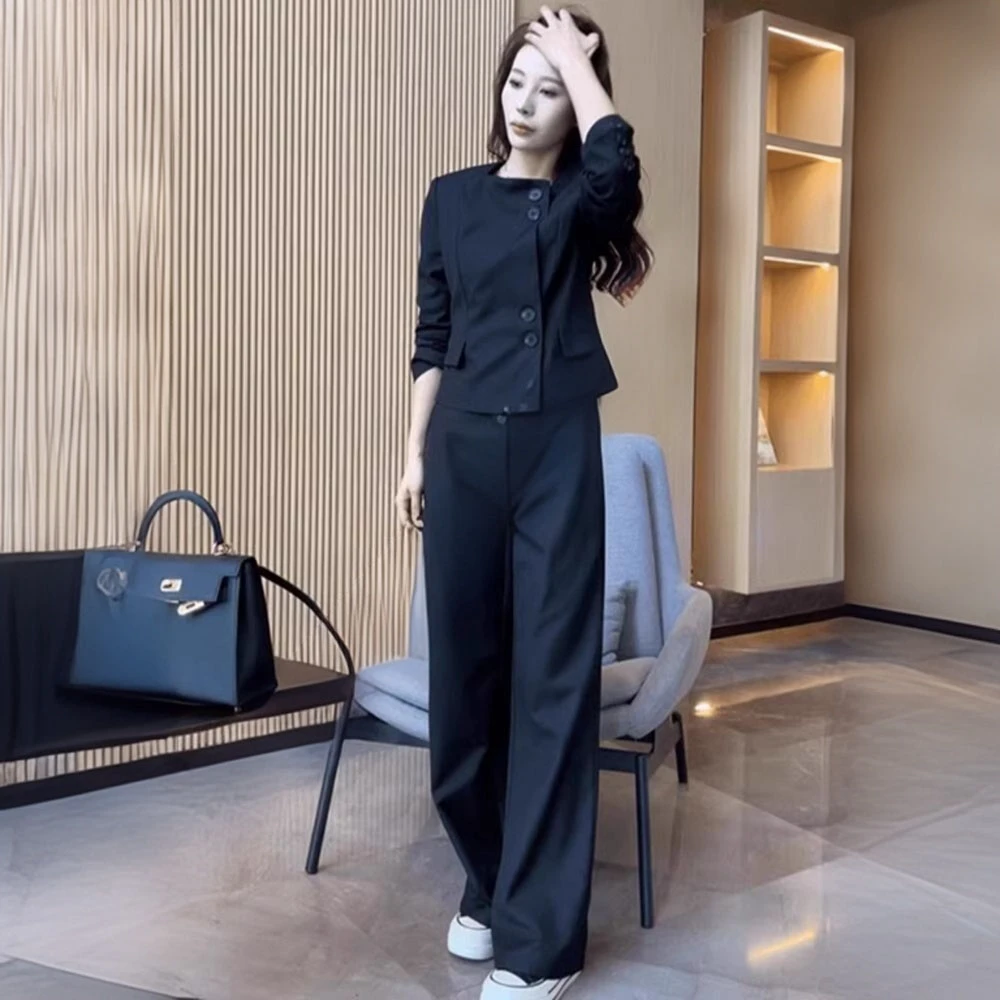 高级感套装女2025春季新款时尚气质显瘦短款上衣高腰阔腿裤两件套