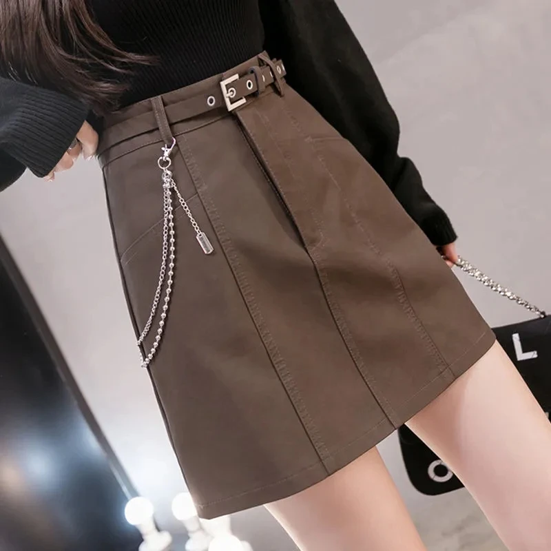 送皮带 哑光小皮裙时尚百搭气质半身裙女2025早秋新款女装包臀裙