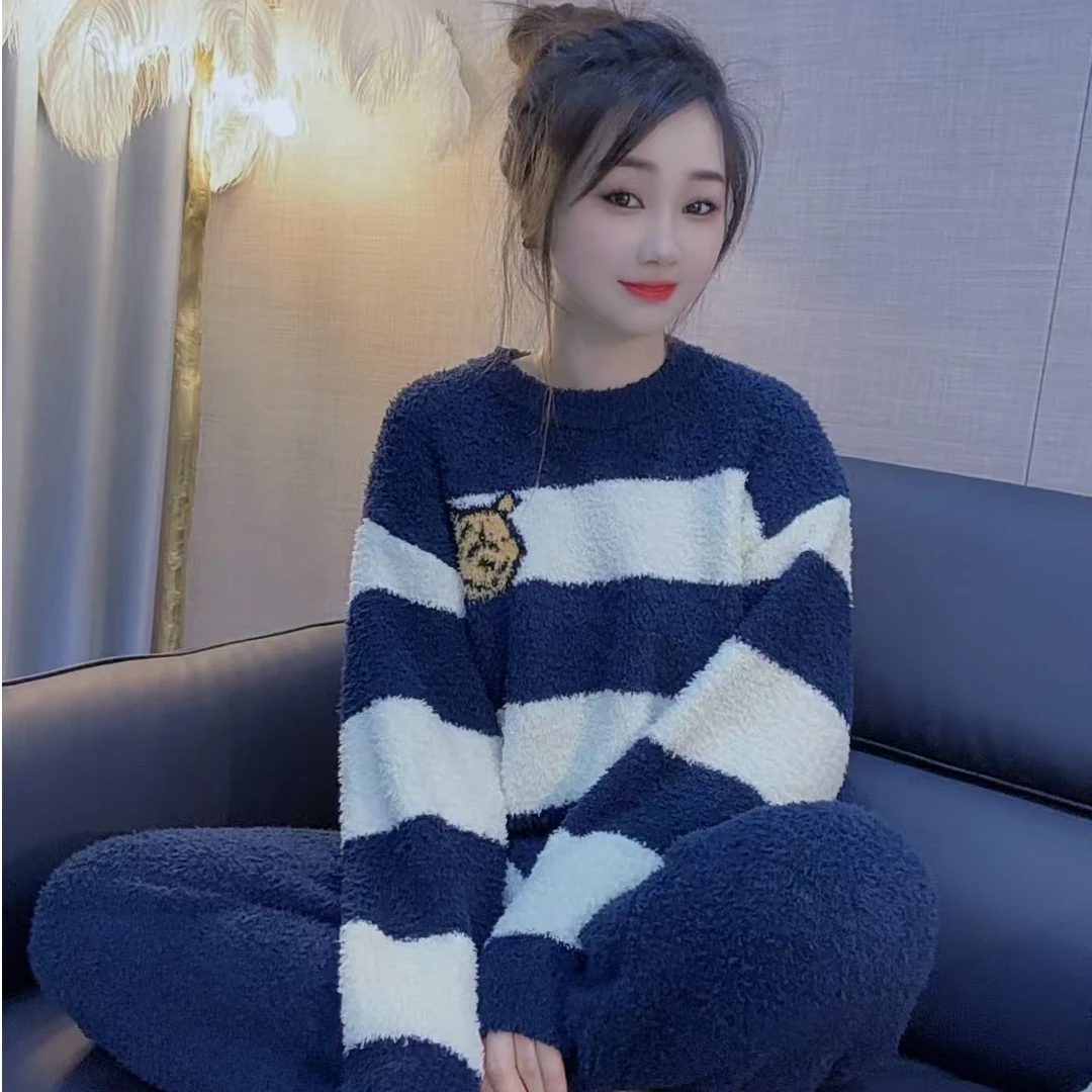 丹丹精选--1168-8261新款圆领卡通熊撞色条纹家居服睡衣套装