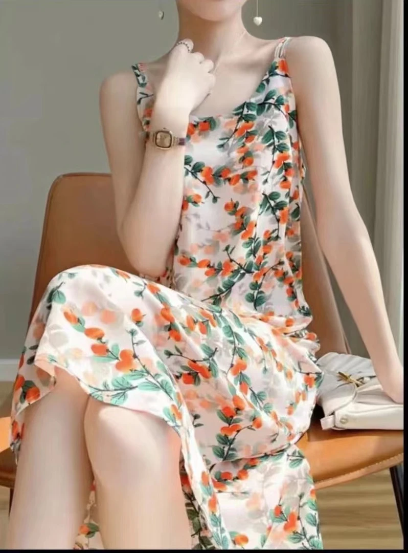 夏季新款吊带碎花气质连衣裙大码吊带裙百搭显瘦轻奢法式长裙7562