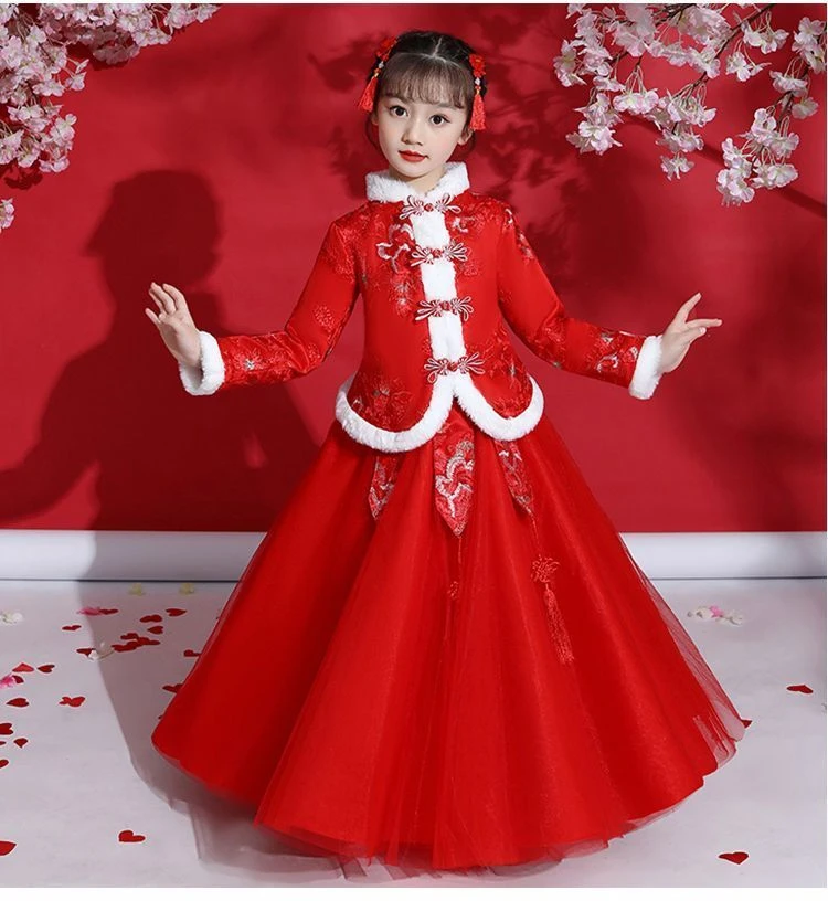 8931女童汉服裙中间扣拜年服