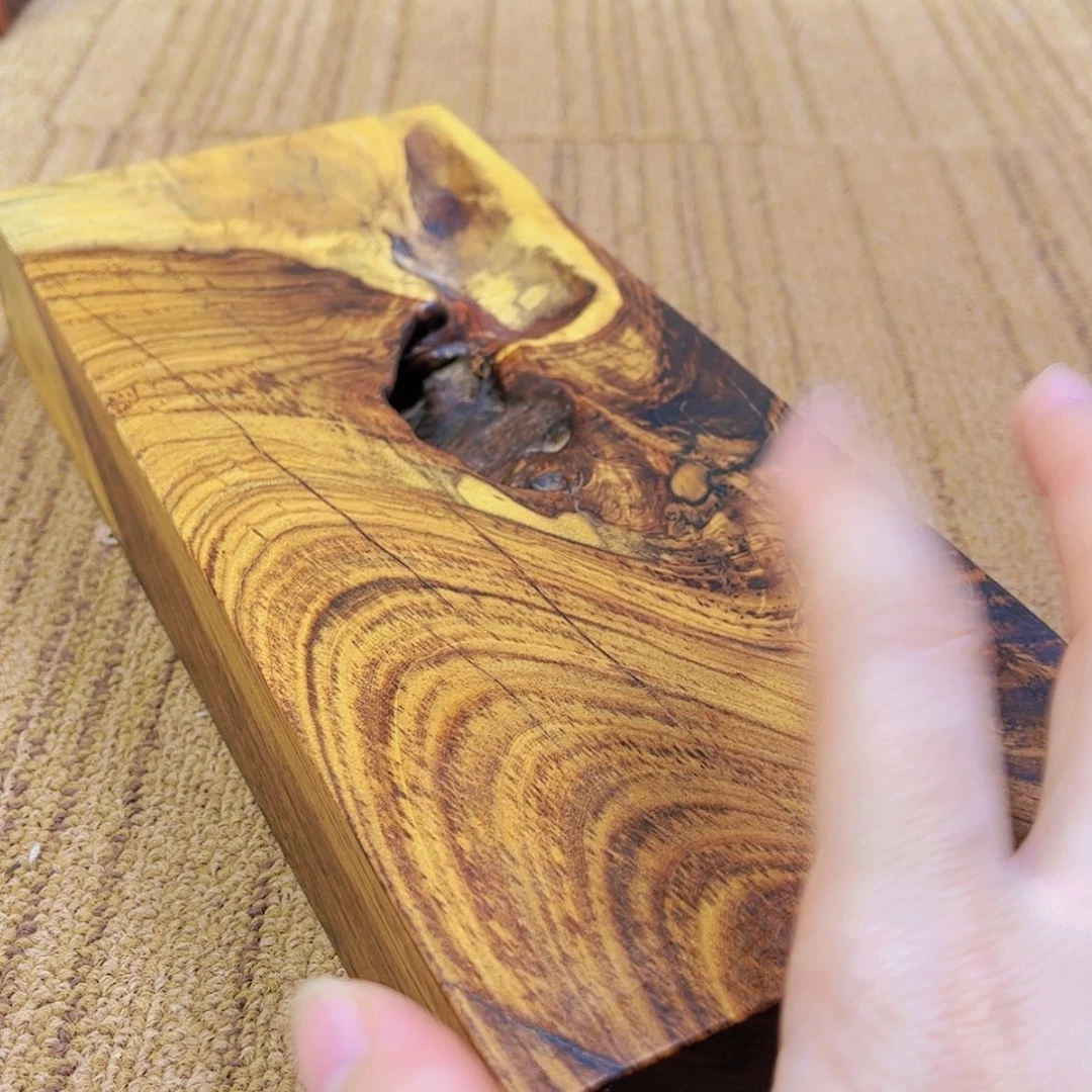 【闪购商品】红贵宝栀**年