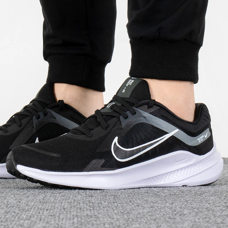 nike耐克男鞋QUEST 5时尚运动鞋秋冬季低帮舒适跑步鞋DD0204-001