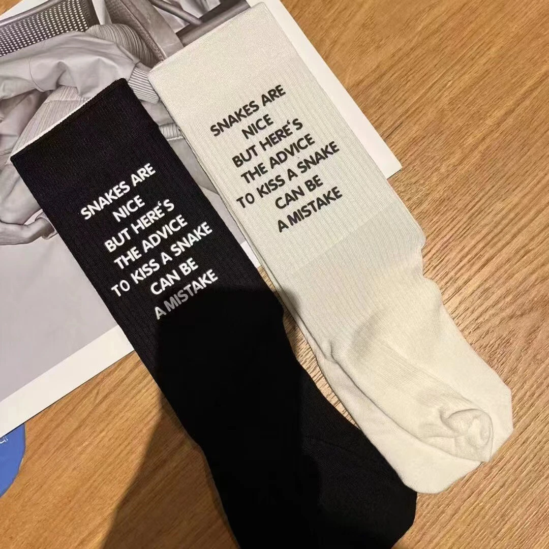 【cc家】新款字母袜三双包邮正图